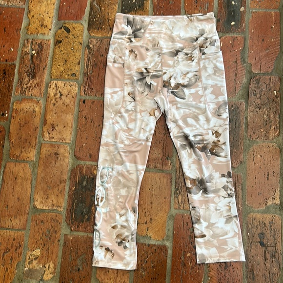 Bebe floral wide waistband cropped leggings szM - Picture 4 of 13